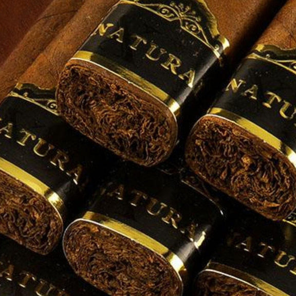 Box-Pressed Cigars: What the Press Changes, and the Ones We Stock